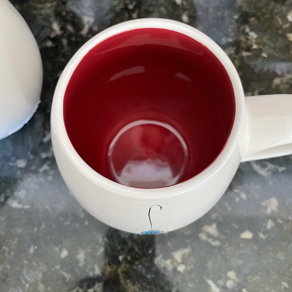 Rae Dunn Holiday Mug Set - Picture 7 of 13